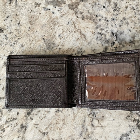 Men’s Calvin Kline Wallet (Brown) - Picture 4 of 5